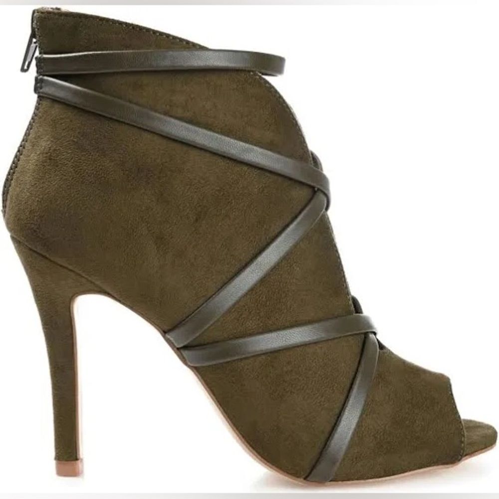 Journee Collection Women's Samara Stiletto Peep Toe Booties